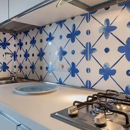 Casablu, Un Delizioso Bilocale Sulla Baia Di Naxos Apartment Giardini Naxos Exterior photo
